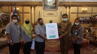 BP Jamsostek Sulawesi Maluku Donasikan Dua Ton Beras Hingga 100 APD untuk Sulsel