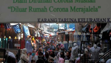 BERITA FOTO : H-7 Lebaran, Pasar Tanah Abang Kembali Ramai