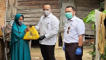 Salurkan 7.000 Paket Sembako Senilai 1 Miliar, PTPN V Dukung Terwujudnya New Normal