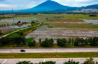 Foto-Foto Kesunyian Jalan Tol Cipali