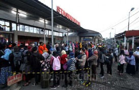 KRL Batasi Penumpang, Maksimal 70 Orang per Rangkaian Kereta