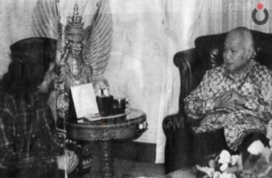 Cak Nun dan Penyesalan Menurunkan Soeharto