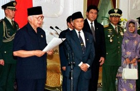 Historia Bisnis: Soeharto: Saya Siap 'Madeg Pandito'