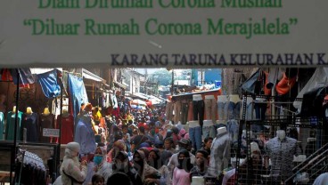 Ngotot Dagang, 400 Lapak Pasar Tanah Abang Dipaksa Tutup