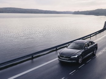 Demi Keselamatan, Volvo Cars Batasi Kecepatan Laju Mobil