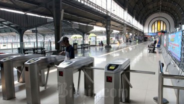 Hari Kedua Idulfitri, Jumlah Penumpang KRL Anjlok