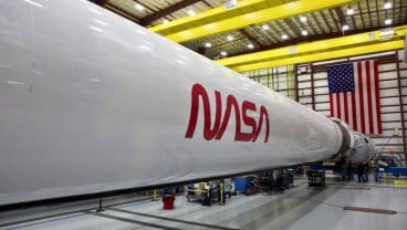 Akhirnya, SpaceX Sukses Luncurkan 2 Astronot NASA ke Luar Angkasa