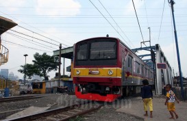 New Normal, Balita Tidak Boleh Dibawa Naik KRL