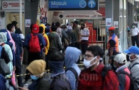 Penumpang KRL Bawa Barang Dagangan, Diimbau Hindari Jam Sibuk