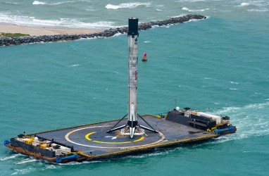 Falcon 9 Misi Demo-2 Kembali Merapat di Florida