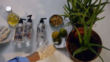 Ini Cara Menggunakan Hand Sanitizer Saat New Normal