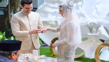 Cantiknya Foto-foto Pernikahan Pengusaha Fitria Yusuf