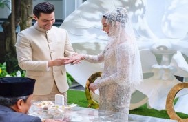 Cantiknya Foto-foto Pernikahan Pengusaha Fitria Yusuf