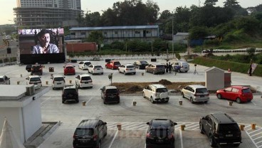 Foto-Foto Bioskop Drive In, Tren Lama Yang Kembali Muncul