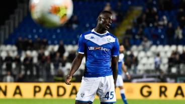 Brescia Akhirnya Pecat Mario Balotelli