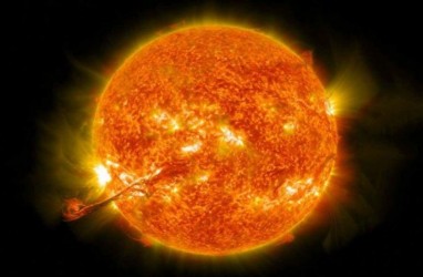 Menengok Medan Magnet Matahari Pada Solar Corona