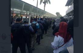 Penumpang KRL Menumpuk, Kantor di Jakarta Perlu Buat Jadwal Shift
