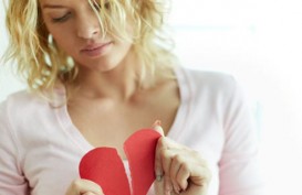 Tak Perlu Murung, Ini 10 Cara Atasi Putus Cinta