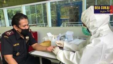 Pastikan Kondisi Kesehatan Pegawai, Kemenkeu Jayapura Gelar Rapid Test Covid-19