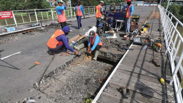 Perbaikan Jembatan Cagar Budaya di Kediri