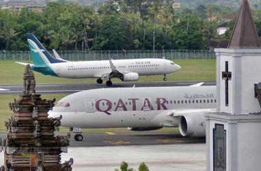 Gaji Pilot Qatar Airways Dipangkas 25 Persen