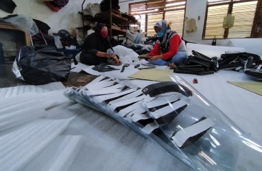 Jelang Tahun Ajaran Baru, UMKM Face Shields Kebanjiran Order dari Sekolah