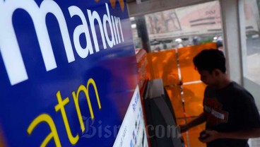 Salurkan Paket Bantuan, Bank Mandiri Gandeng Pedagang Kecil dan Agen Makanan