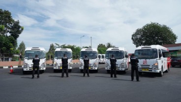 Belasan Unit Isuzu ELF Jadi Feeder di Kota Semarang