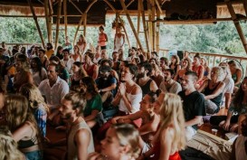 Bule Penyelenggara Yoga Massal di Ubud Saat Corona, Akan Dideportasi