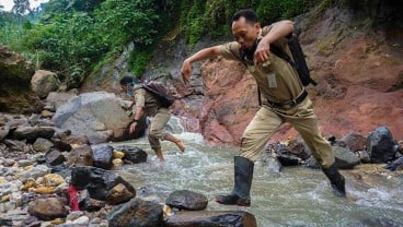 Foto-Foto Perjuangan Guru Tanpa Akses Internet di Tengah Pandemi Covid-19