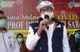 Sandiaga Uno dan Relawan Indonesia Bersatu Lawan Covid-19 Sumbang 4.600 APD
