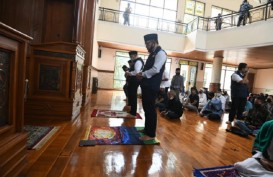 Ridwan Kamil Cek Penerapan Protokol Kesehatan di Masjid Kawasan Puncak