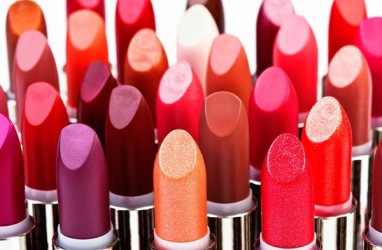 5 Shade Lipstik Yang Bisa Membuat Wajah Lebih Cerah