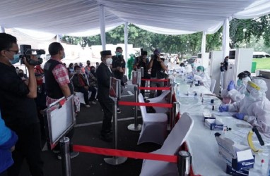 Rapid Test Massal oleh BIN di Bandung, Puluhan Orang Reaktif dan 5 Orang Positif