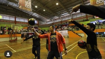 AHY 'Tantang' Follower Adu Basket 3 On 3