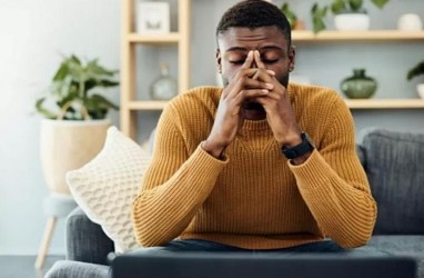 Kenali Tanda-Tanda Pria Stres setelah Istri Melahirkan