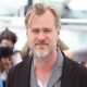 Aturan yang Aneh, Sutradara Christopher Nolan Larang Ada Kursi di Lokasi Syuting