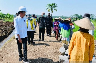 Proyek Padat Karya di Batang Bangun Irigasi Lahan 36 Hektar