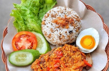 Penggemar Masakan Sunda, Sudah Coba Nasi Tutug Oncom?