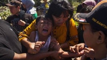 Serangan Ubur-Ubur di Pantai Selatan Diprediksi hingga Agustus, Waspadai saat Piknik