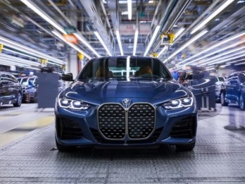 BMW 4 Series Coupe Mulai Diproduksi di Pabrik Dingolfing