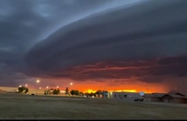 Aneh, Awan Seperti UFO Menggantung di Kota New Mexico