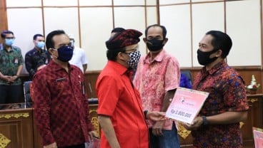 43.000 Pelaku Usaha Informal dan UMKM di Bali Diberi Rp600.000 Per Bulan