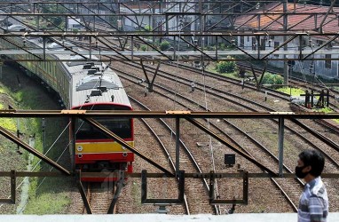 Penumpang Stasiun Bogor Membeludak, Perjalanan KRL Ditambah Lagi