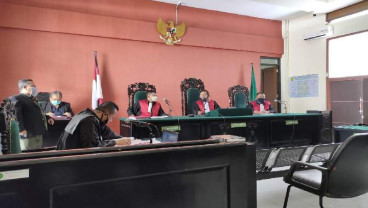 Pelaku Rokok Ilegal Dijatuhi Hukuman Penjara dan Denda