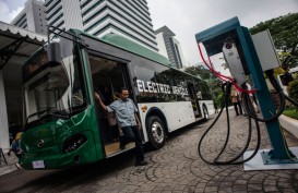 Anies Targetkan Transjakarta Operasikan 100 Bus Listrik Akhir 2020