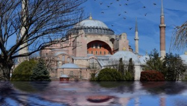 Intrik Politik Erdogan di Balik Masjid Hagia Sophia