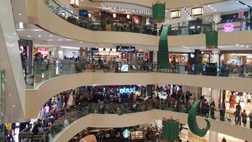 Butik Stuart Weitzman Hadir di Tunjungan Plaza
