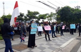 Anak Kiai Diduga Lakukan Pencabulan, Santri Demo Desak Polisi Tangkap Pelaku