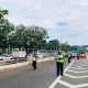 Demo RUU Omnibus Law Cipta Kerja dan HIP di Depan Gedung DPR, Exit  Tol MPR/DPR Dialihkan